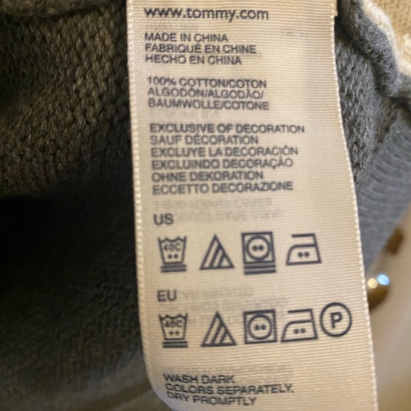 XS Men’s Tommy Hilfiger sweater grey front collar zipper embroidered logo - Picture 7 of 13